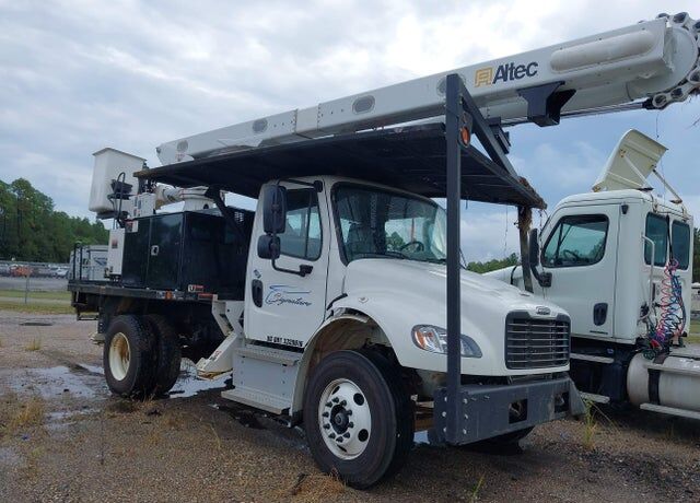 2024 FREIGHTLINER M2