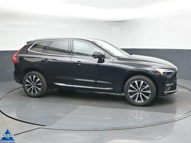 2023 VOLVO XC60