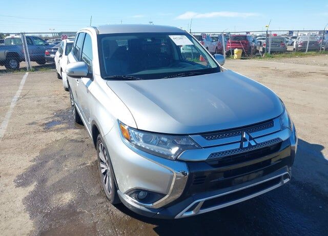 2019 MITSUBISHI Outlander