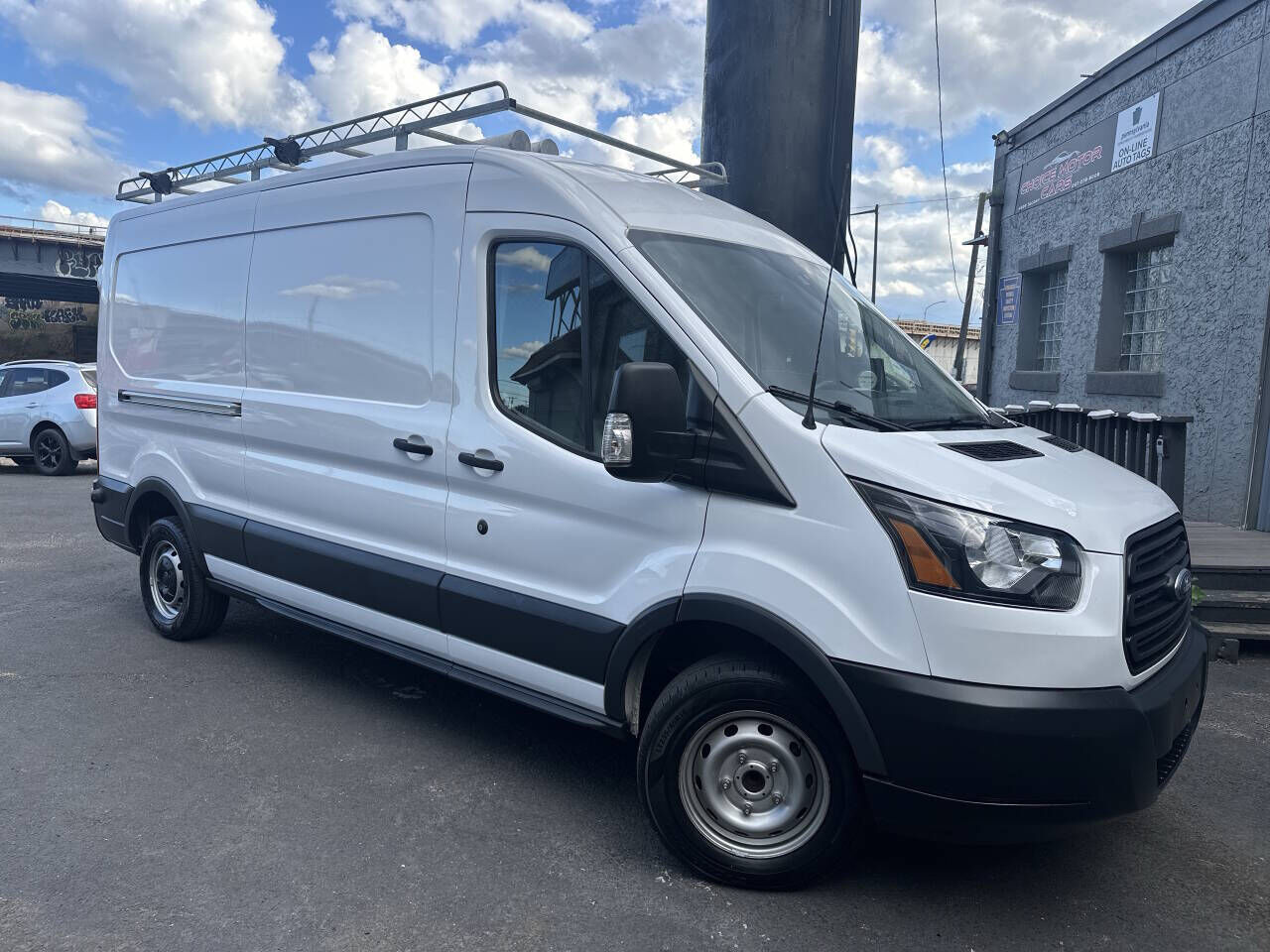 2017 FORD Transit