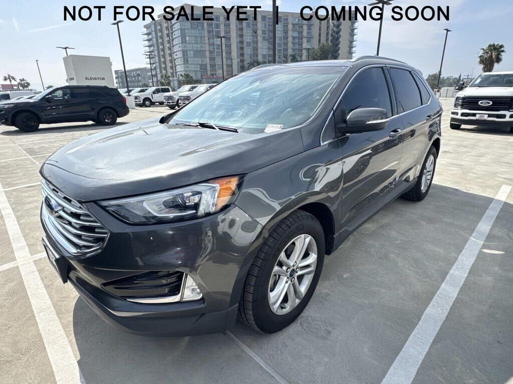 2019 FORD Edge