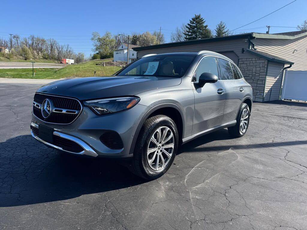 2023 MERCEDES-BENZ GLC-Class