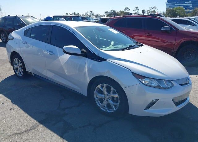 2018 CHEVROLET Volt