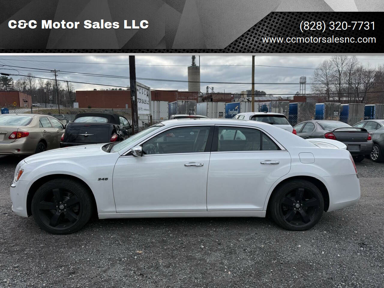 2011 CHRYSLER 300C