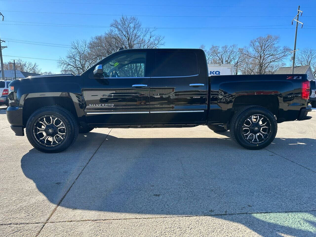 2018 CHEVROLET Silverado