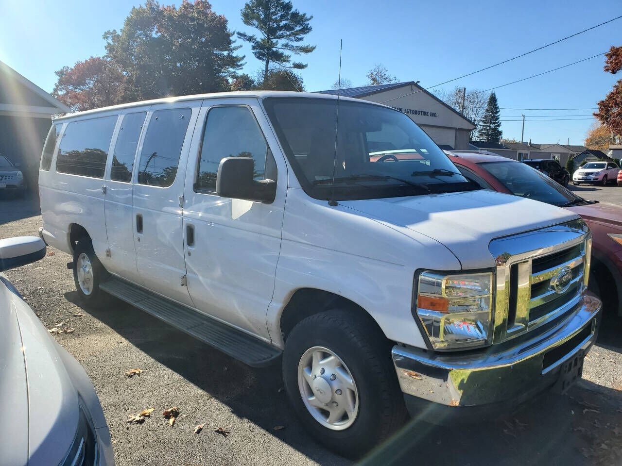 2009 FORD E-350