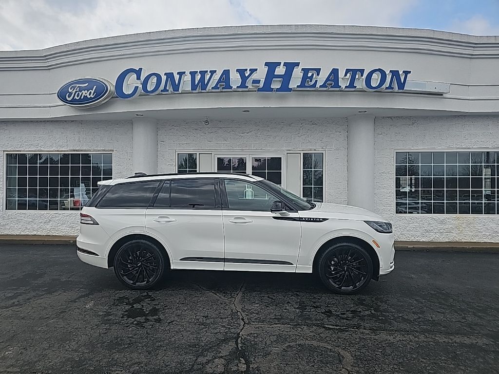 2025 LINCOLN Aviator