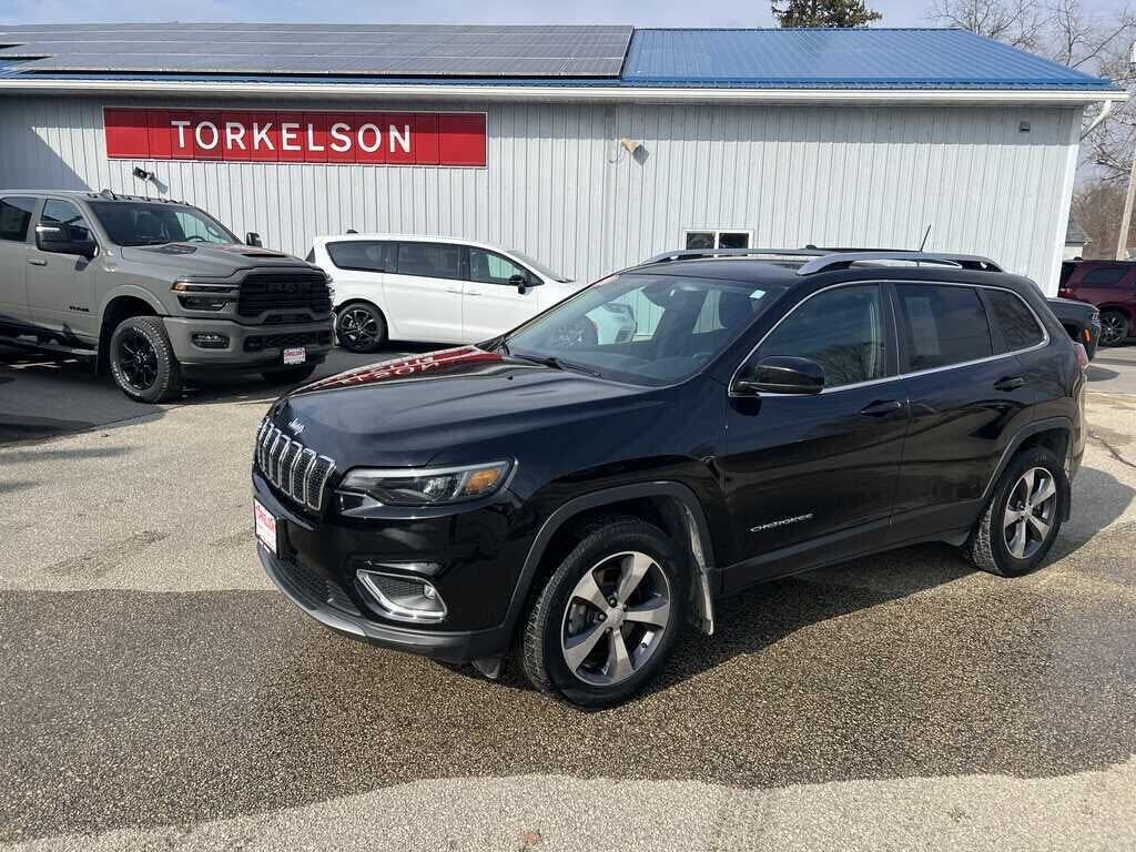 2020 JEEP Cherokee