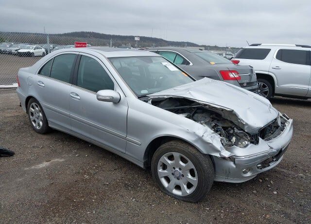 2006 MERCEDES-BENZ C-Class