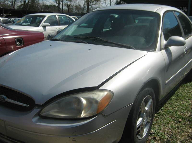 2002 FORD Taurus