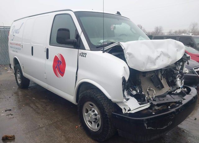 2022 CHEVROLET Express