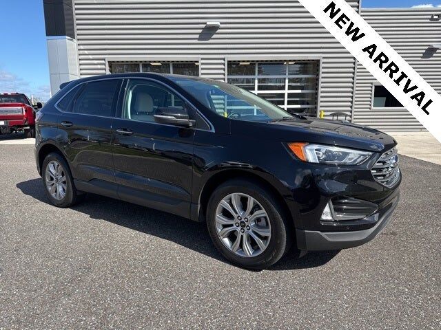 2023 FORD Edge