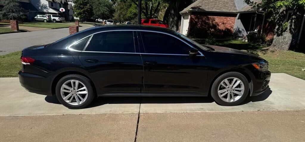 2020 VOLKSWAGEN Passat