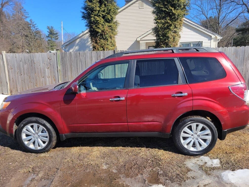 2012 SUBARU Forester
