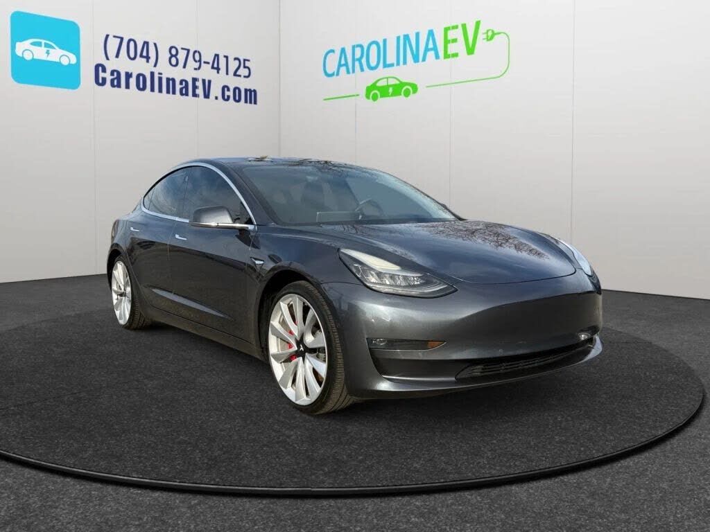 2018 TESLA Model 3