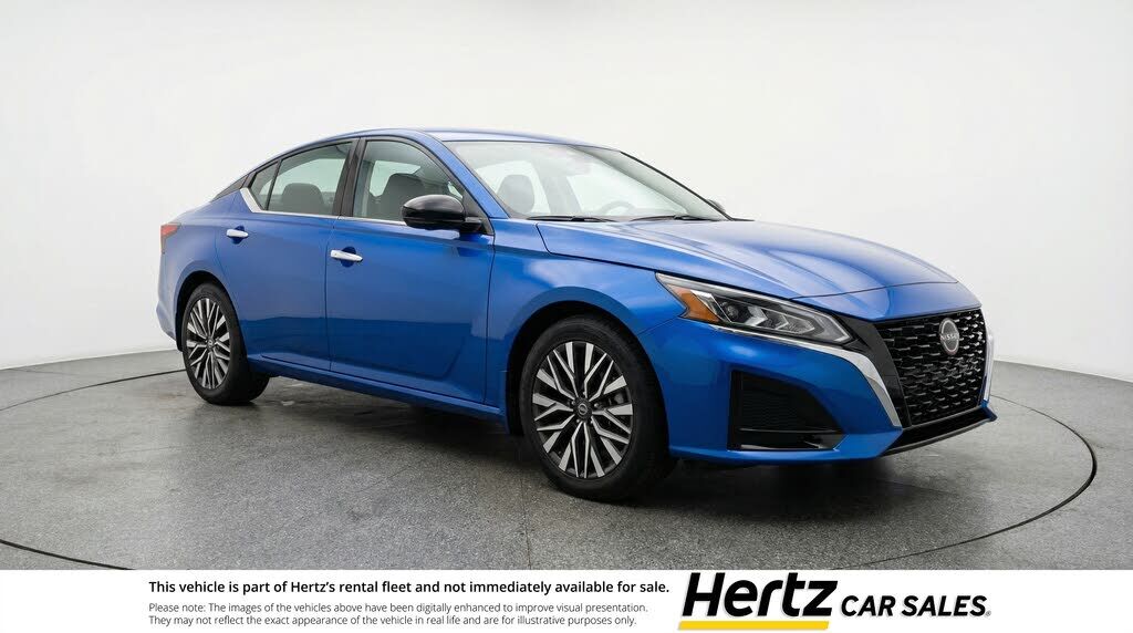 2025 NISSAN Altima