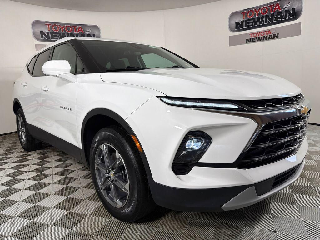 2023 CHEVROLET Blazer
