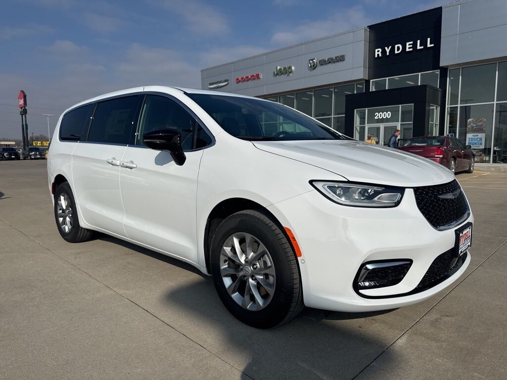 2026 CHRYSLER Pacifica