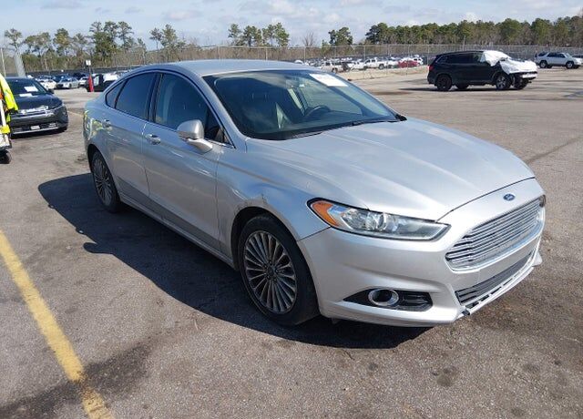 2015 FORD Fusion