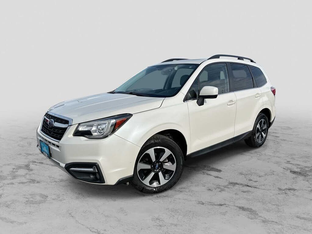 2017 SUBARU Forester