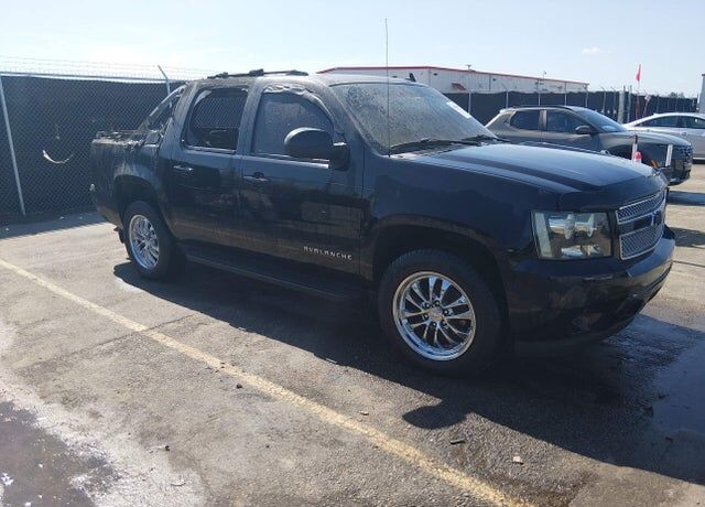 2011 CHEVROLET Avalanche
