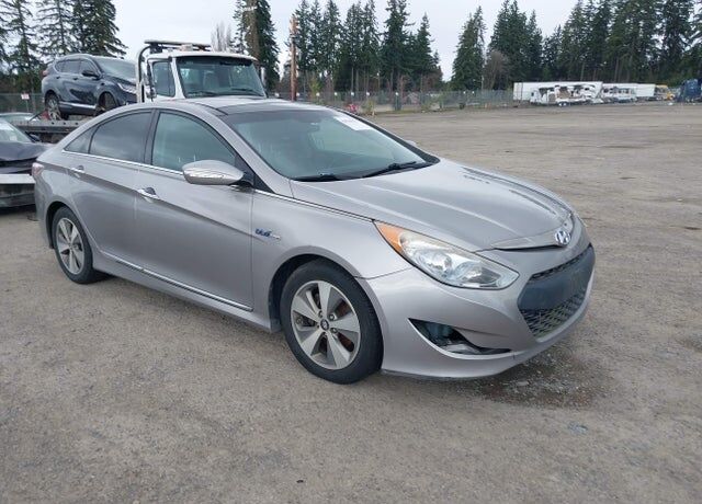 2012 HYUNDAI Sonata