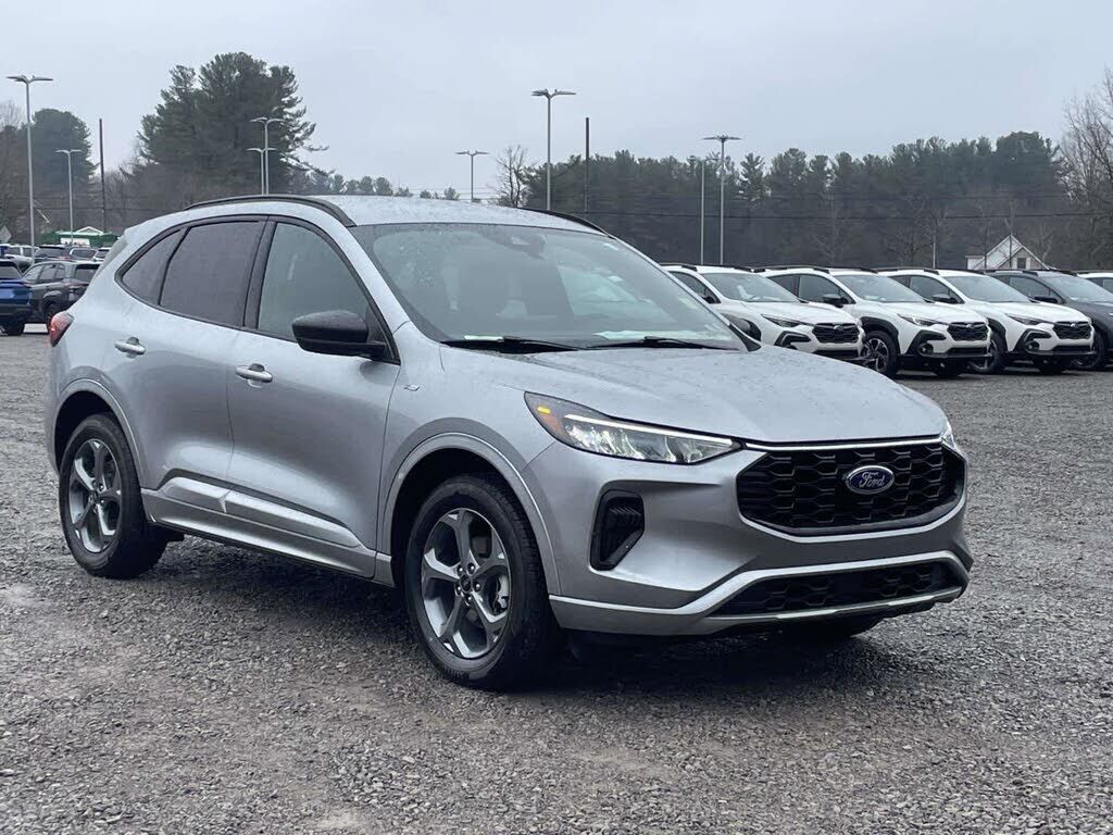 2023 FORD Escape