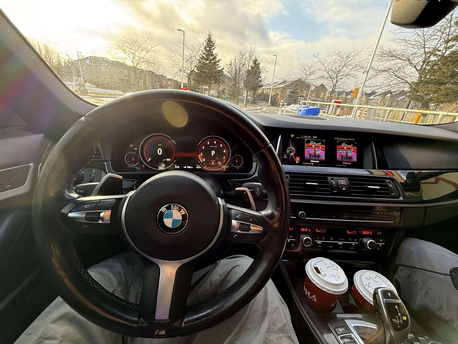 BMW 528i