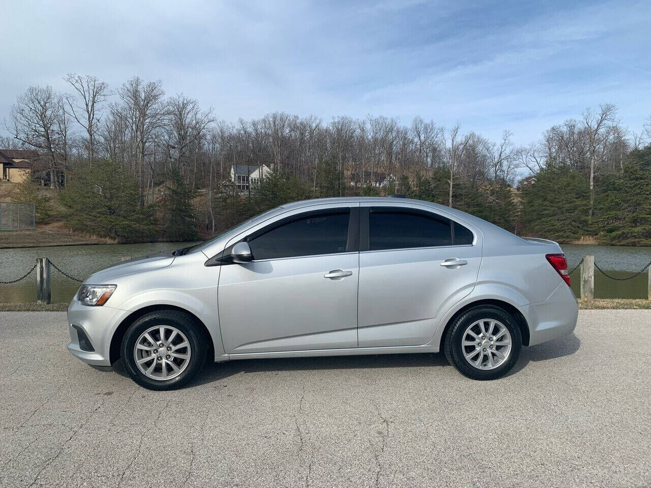 2019 CHEVROLET Sonic