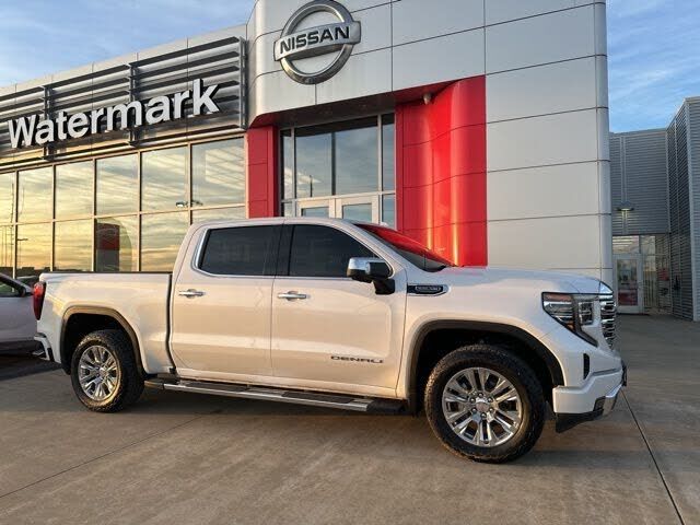 2024 GMC Sierra
