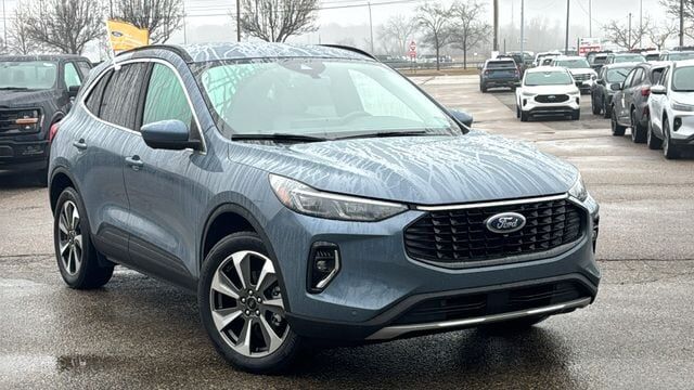 2023 FORD Escape
