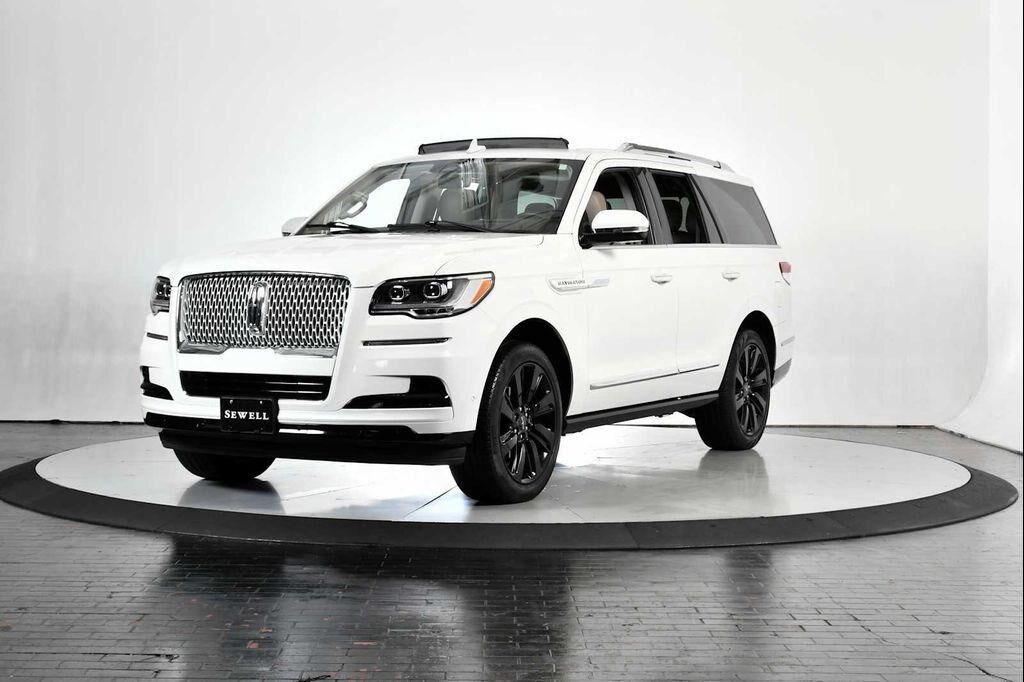 2023 LINCOLN Navigator