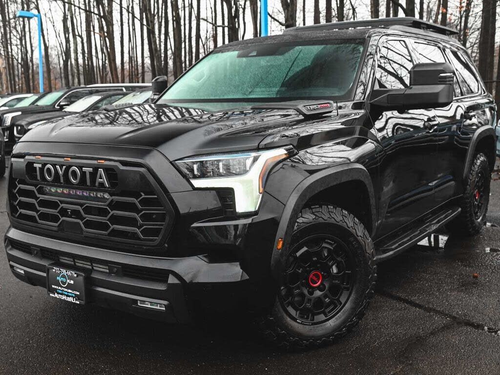2023 TOYOTA Sequoia