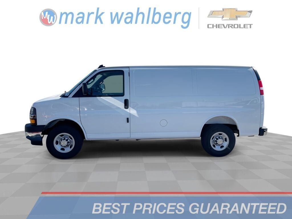 2025 CHEVROLET Express