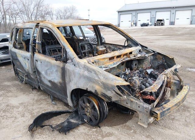 2010 CHRYSLER Town and Country