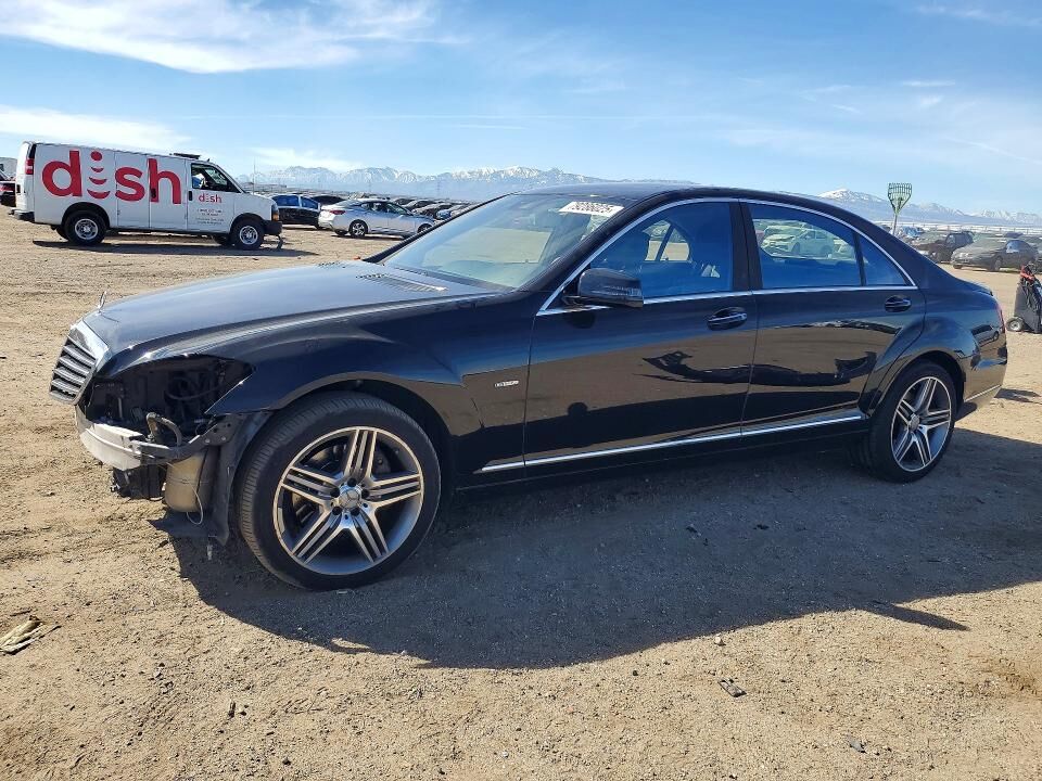 2012 MERCEDES-BENZ S-Class