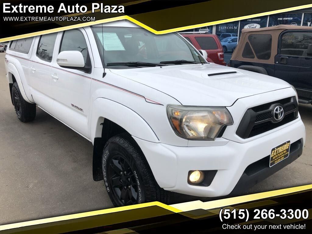2015 TOYOTA Tacoma
