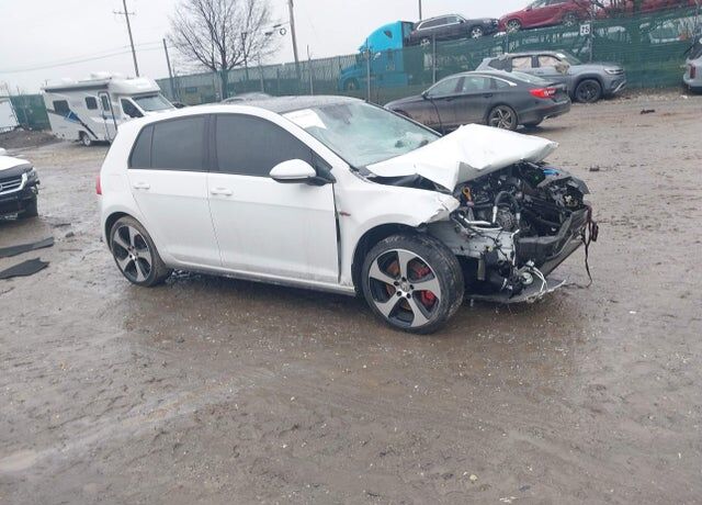 2017 VOLKSWAGEN Golf GTI