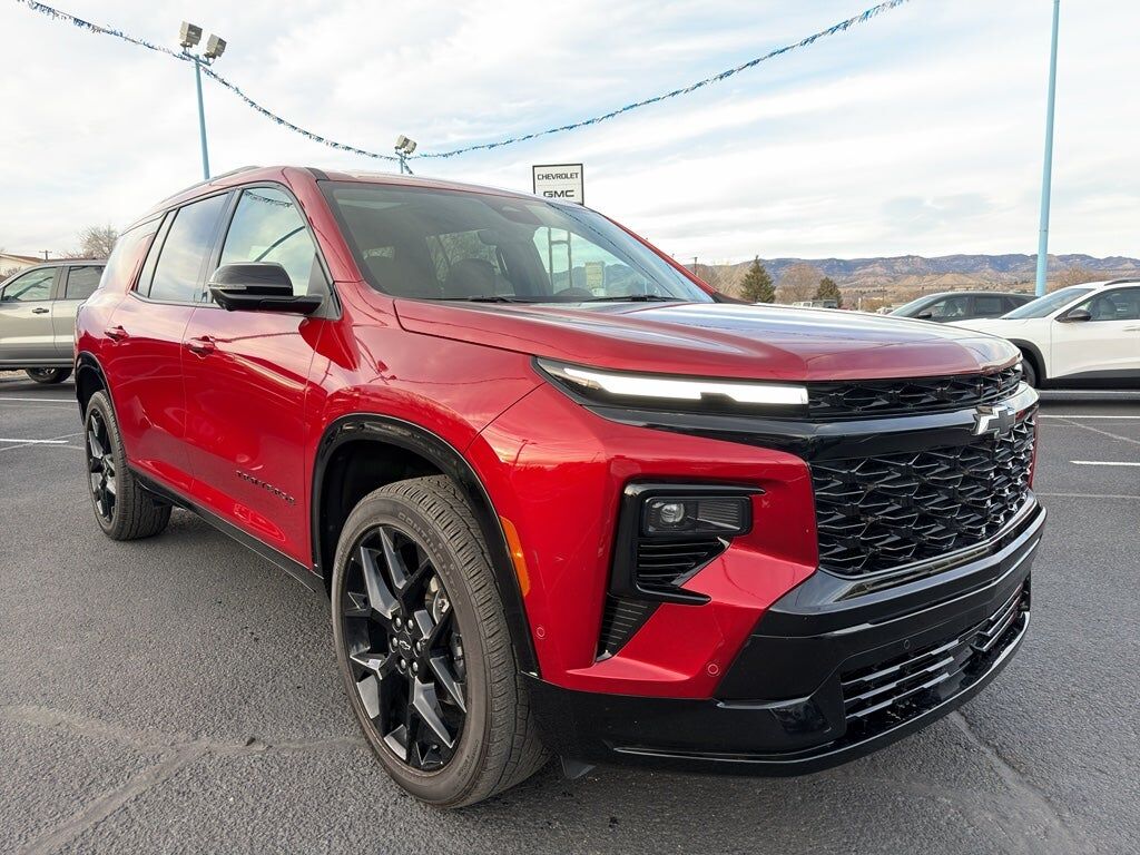 2024 CHEVROLET Traverse