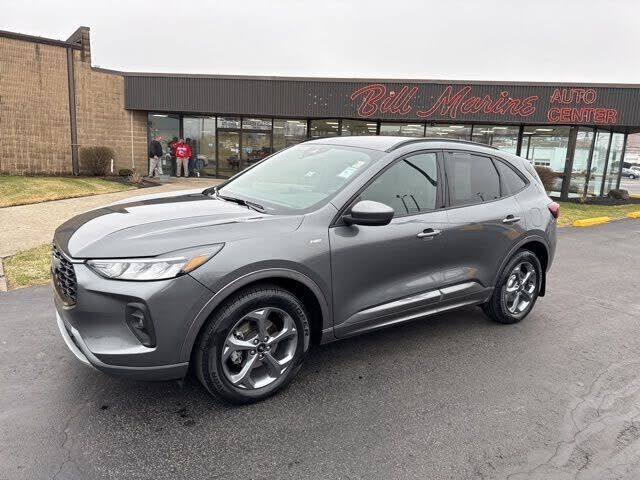 2023 FORD Escape