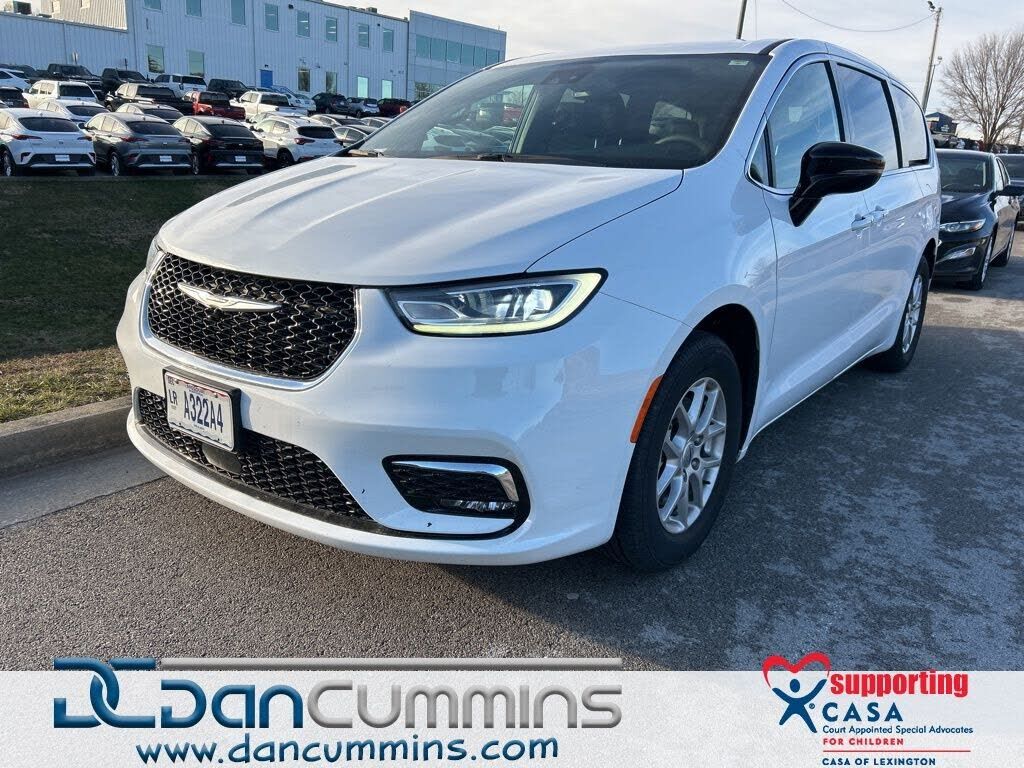 2025 CHRYSLER Pacifica