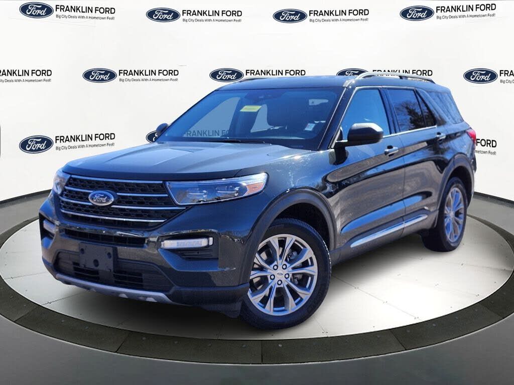 2022 FORD Explorer