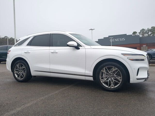 2023 GENESIS GV70