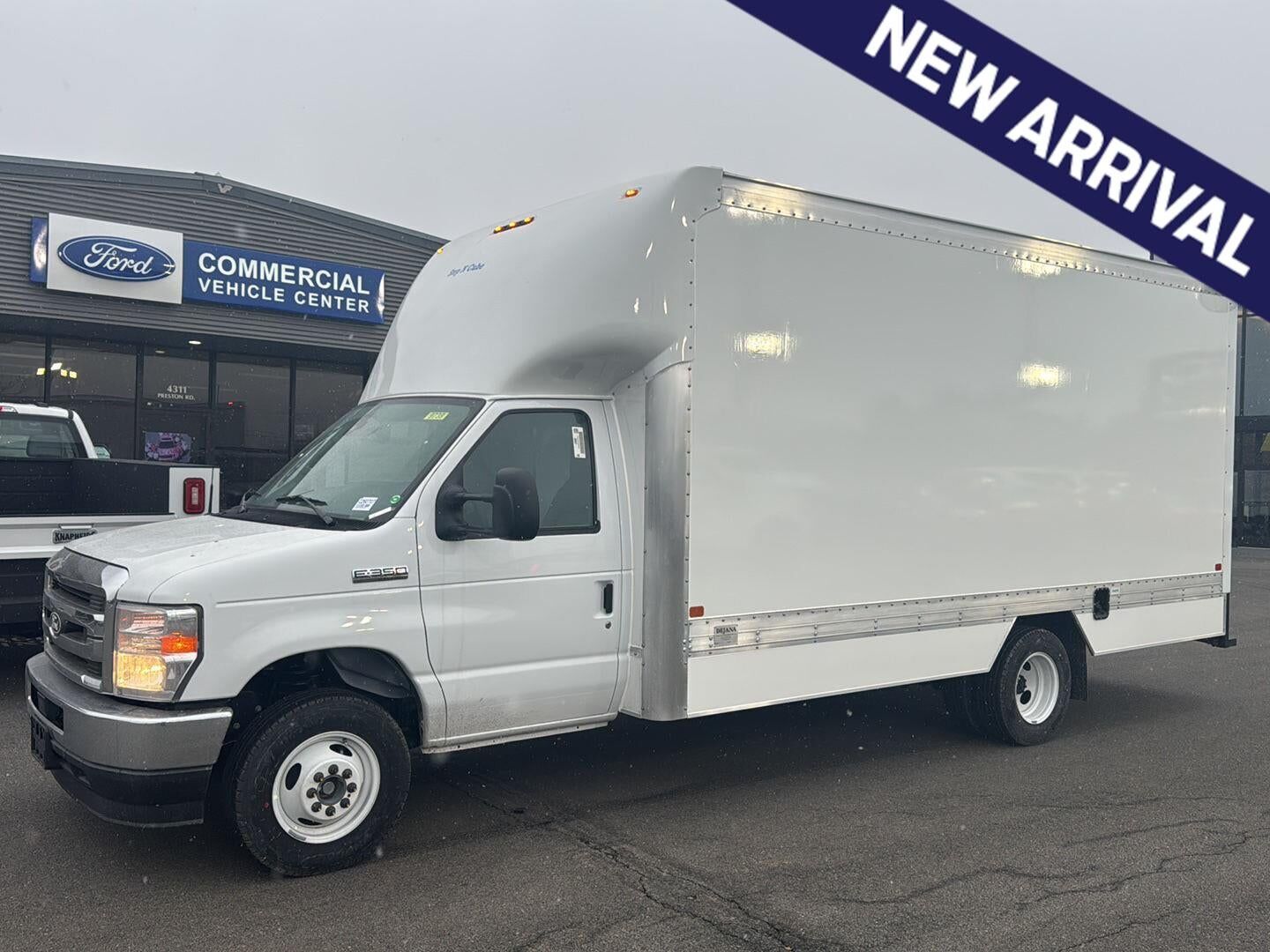 2026 FORD E-350