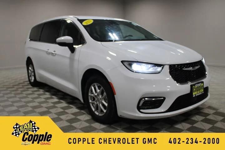 2023 CHRYSLER Pacifica