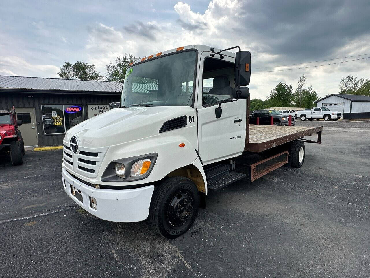 2005 HINO Conventional Type Truck