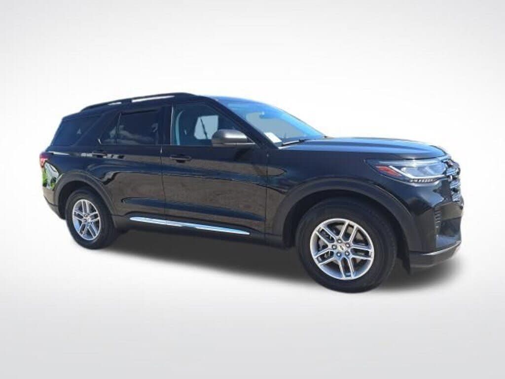 2025 FORD Explorer
