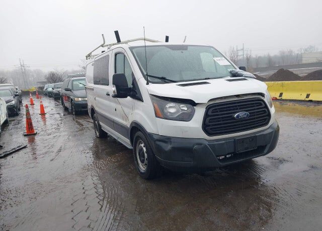 2017 FORD Transit