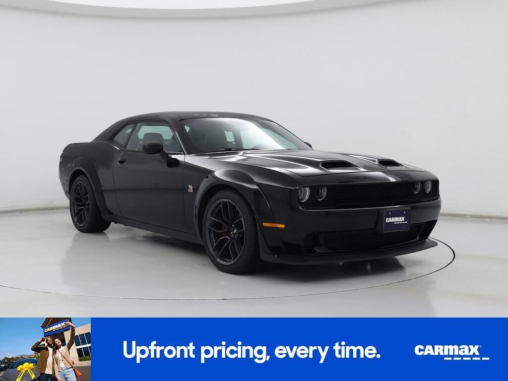2020 DODGE Challenger