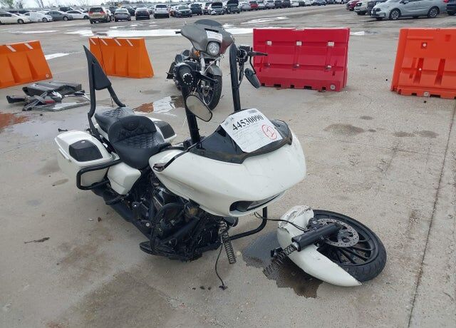 2018 HARLEY DAVIDSON FLTRXS / Road Glide Special